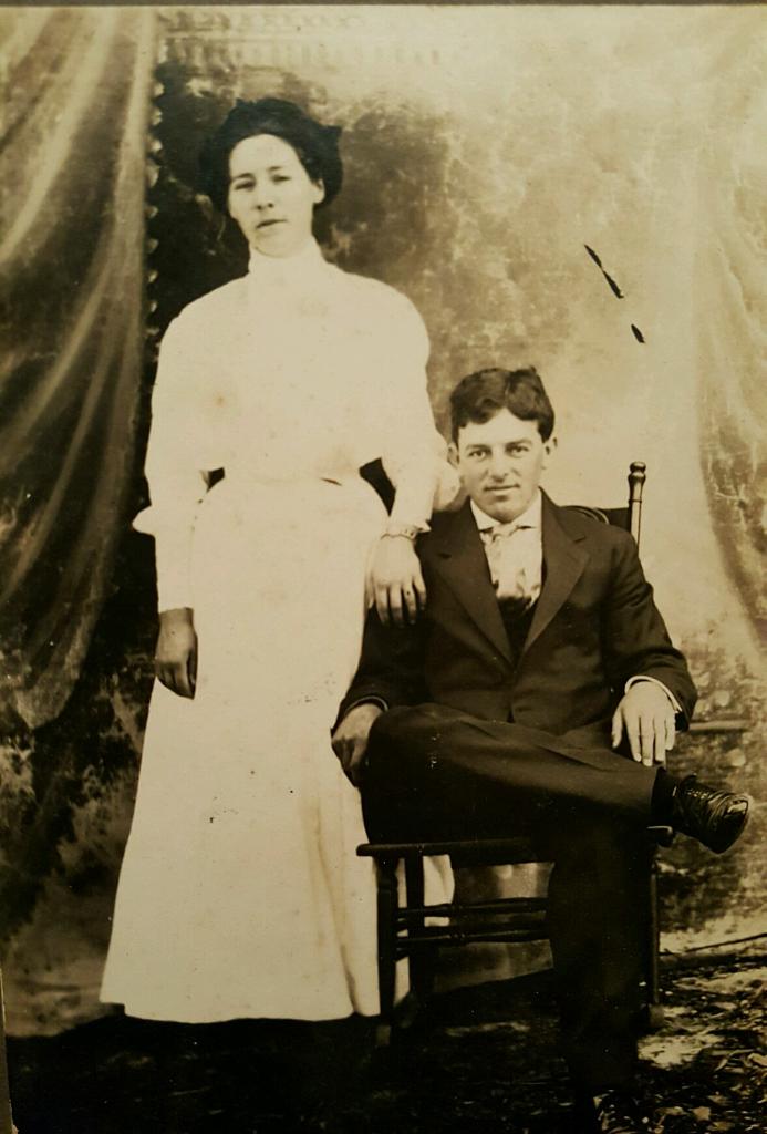 Gertrude Randall and William Farmer Clarke. Approx. 1906 - when they were both 19 (perhaps an engagement photograph since neither appears to be wearing a wedding ring, but Gertrude may be wearing an engagement ring.)