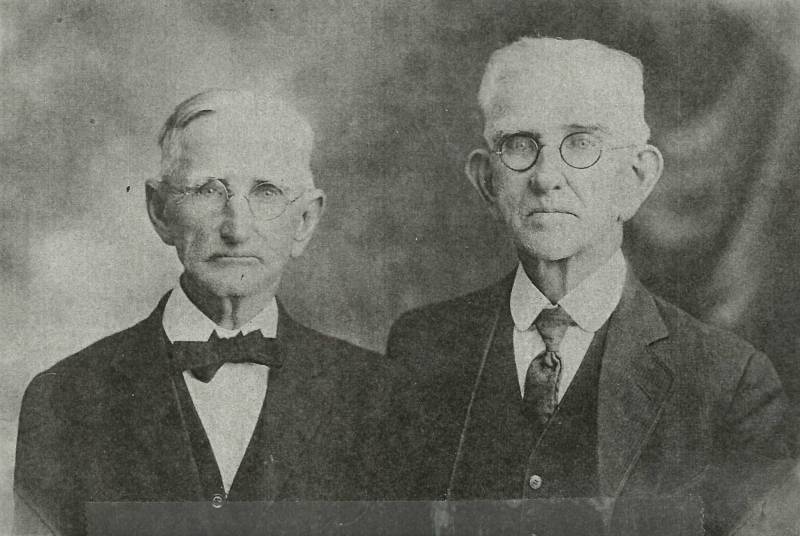 Andrew Jackson York (on Left) with his younger brother, Jacob Burrough York (on Right). Year unknown.