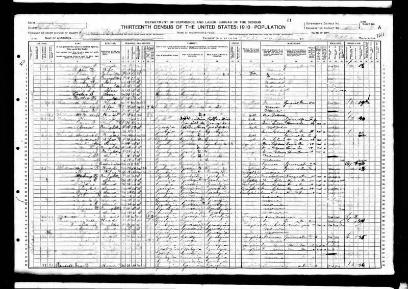 "1910 United States Federal Census". Thomas W. Randal's family begins on line 43 (and is barely legible).