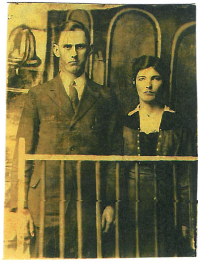 Robert Thomas Randall with Mamie Cornelia Whitworth-Randall. Circa 1910.